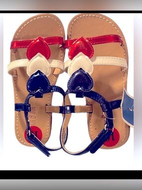 Maggie & Zoe Toddler Metallic Heart Sandals
